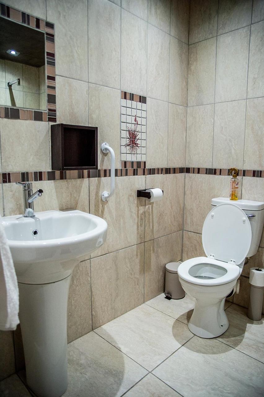 Das Dunen Upington Exterior foto
